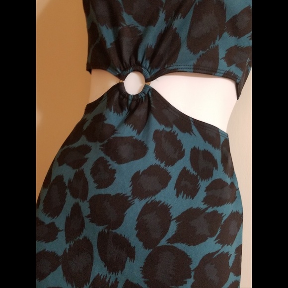 Forever 21 animal print dress! - Picture 3 of 6